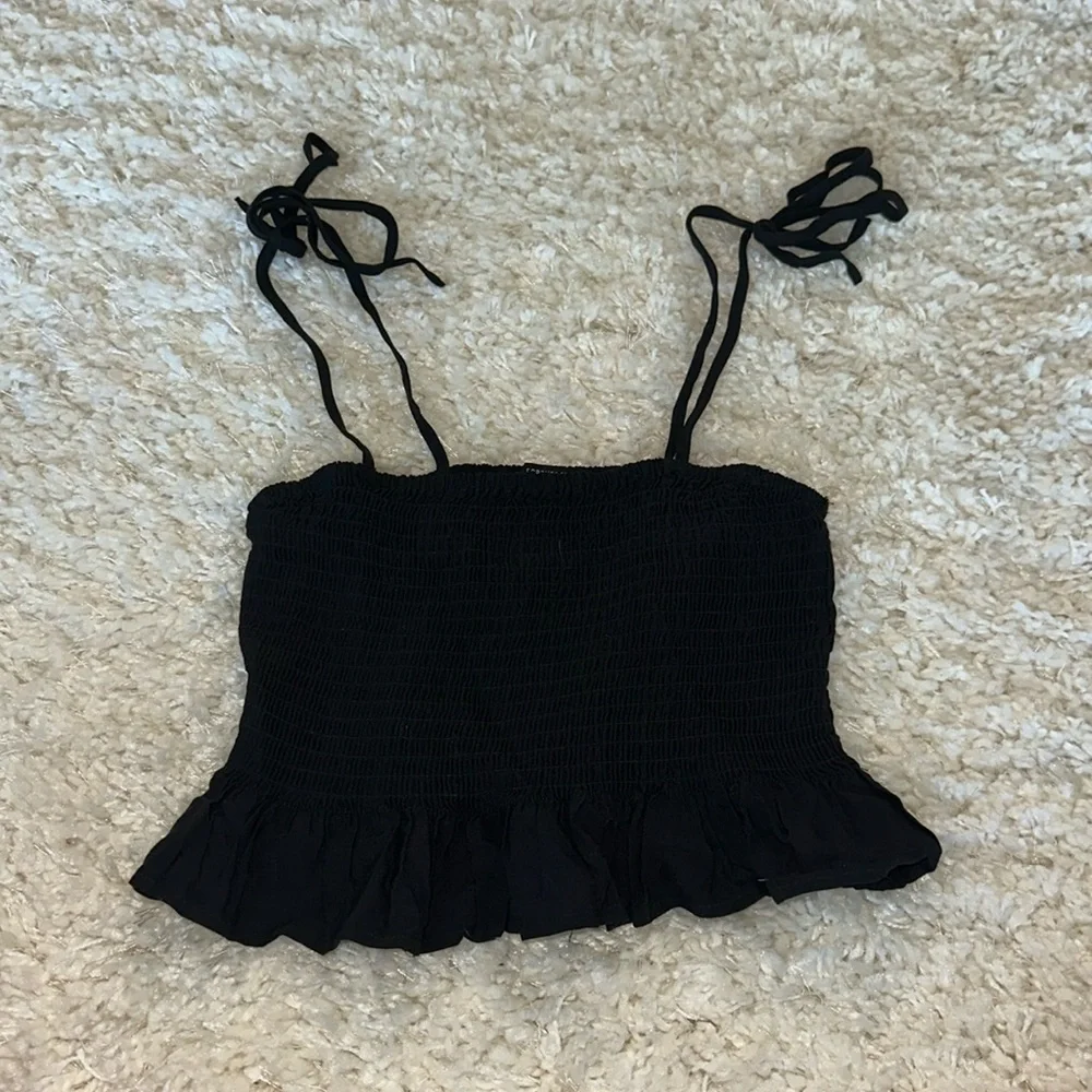 Black Crop Top - Picture 1 of 3
